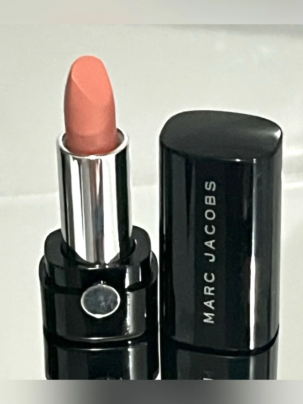 Marc Jacobs Le Marc Lip Creme Lipstick  
